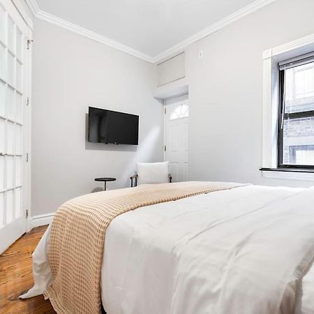 ניו יורק Gorgeous & Bright 3Bdr & 1Bth In Midtown Manhattan מראה חיצוני תמונה