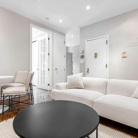 ניו יורק Gorgeous & Bright 3Bdr & 1Bth In Midtown Manhattan מראה חיצוני תמונה