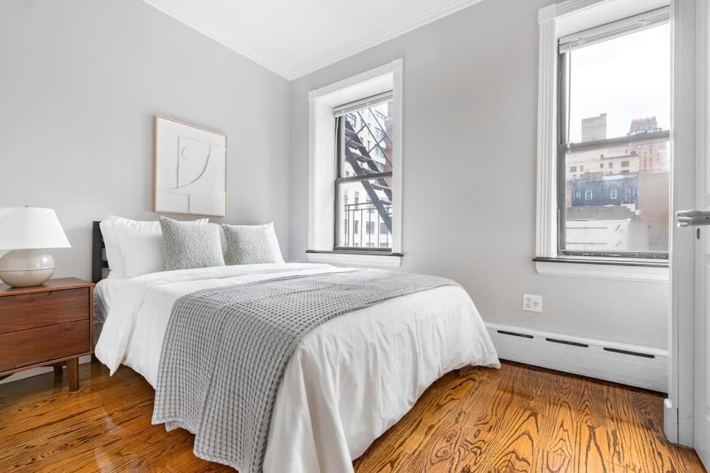 ניו יורק Gorgeous & Bright 3Bdr & 1Bth In Midtown Manhattan מראה חיצוני תמונה